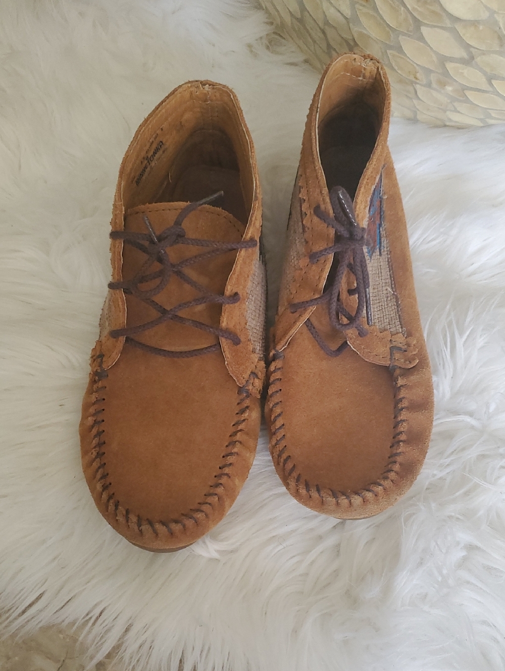 Minnetonka Chestnut Suede Chukka Moccasin Boots - Picture 1 of 12